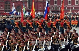 Tổng thống Putin: Nga sẽ tăng cường sức mạnh quân sự